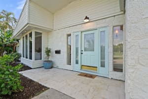 2660 FAIRWAY AVENUE, ST PETERSBURG, FL 33712 - MLS#MFRTB8414132