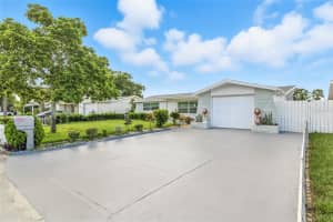 5240 SPARROW DRIVE, HOLIDAY, FL 34690 Sold 09/08/25