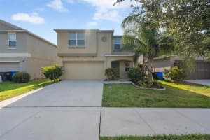 6821 Blue Moon Way Sun City Center, FL 33573 - Off Market