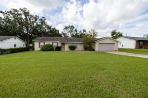 804 Strawberry Ln, BRANDON