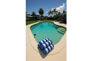 5108 W San Jose St, TAMPA