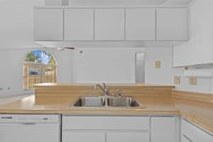 1247 VENETIA DRIVE, SPRING HILL, FL 34608 - MLS#MFRTB8414185