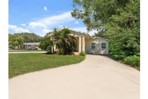 926 HOLLINGSWORTH ROAD, LAKELAND, FL 33801 - MLS#MFRTB8414201