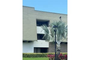 36750 US HIGHWAY 19 N #4-304, PALM HARBOR, FL 34683 - MLS#MFRTB8414207