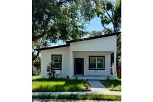 1421 35th St S, ST PETERSBURG