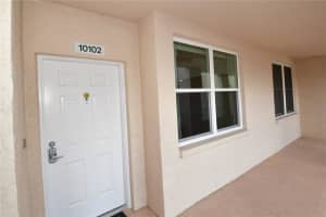 6425 SHORELINE DRIVE, ST PETERSBURG, FL 33708 - MLS#MFRTB8414270