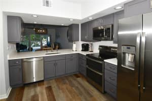 6425 SHORELINE DRIVE, ST PETERSBURG, FL 33708 - MLS#MFRTB8414270