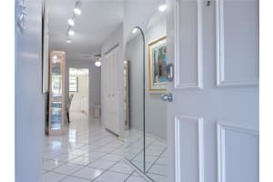 5970 80TH STREET NORTH #206, ST PETERSBURG, FL 33709 - MLS#MFRTB8414361