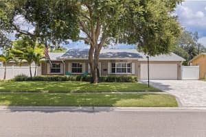 865 48th Ave N, ST PETERSBURG