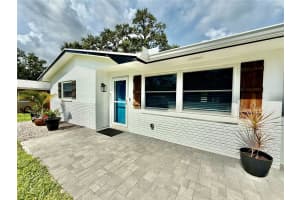 2004 YALE AVENUE, DUNEDIN, FL 34698 - MLS#MFRTB8414411