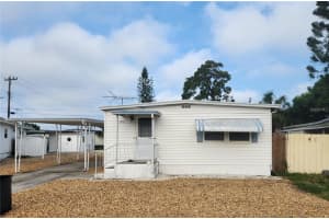 2011 Melody Dr, HOLIDAY 2011 Melody Dr, HOLIDAY