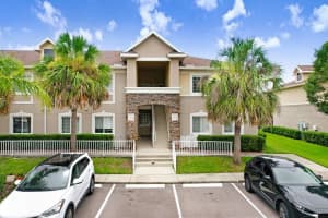 1195 Godavari Way #206, WESLEY CHAPEL