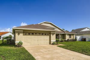 510 LOST CREEK COURT, KISSIMMEE, FL 34743 - MLS#MFRTB8414433