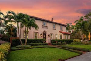 455 18th Ave Ne, ST PETERSBURG