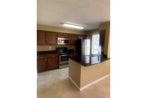 8724 MALLARD RESERVE DRIVE, TAMPA, FL 33614 - MLS#MFRTB8414466