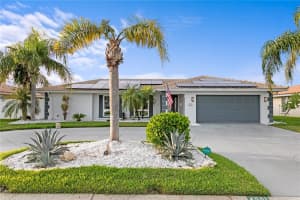 4001 48th Ave S, ST PETERSBURG