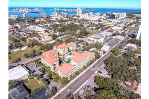 630 Wells Ct #402, CLEARWATER