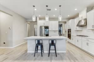 33886 LANDSMAN LOOP, WESLEY CHAPEL, FL 33543 - MLS#MFRTB8414482