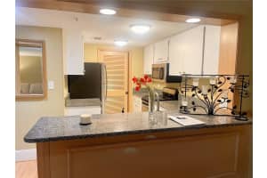 36750 US HIGHWAY 19 N #11-210, PALM HARBOR, FL 34683 - MLS#MFRTB8414534
