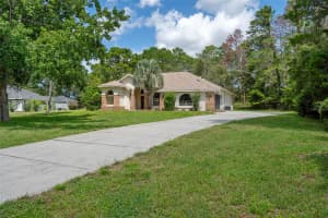 9501 BEARFOOT TRAIL, WEEKI WACHEE, FL 34613 Sold 10/16/25