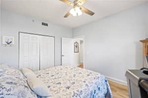 423 150TH AVENUE, MADEIRA BEACH, FL 33708 - MLS#MFRTB8414558