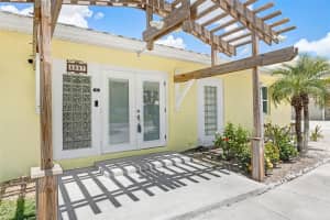5207 PALMETTO POINT DRIVE, PALMETTO, FL 34221 - MLS#MFRTB8414602