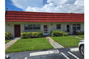 5860 38TH AVENUE, ST PETERSBURG, FL 33710 - MLS#MFRTB8414619
