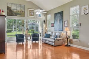 3416 HEARDS FERRY DRIVE, TAMPA, FL 33618 - MLS#MFRTB8414643
