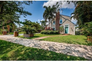 3730 FOSTER HILL DRIVE, ST PETERSBURG, FL 33704 - MLS#MFRTB8414685