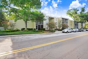 2302 S Manhattan Ave #310, TAMPA