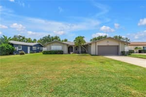 9800 2ND STREET, ST PETERSBURG, FL 33702 - MLS#MFRTB8414697