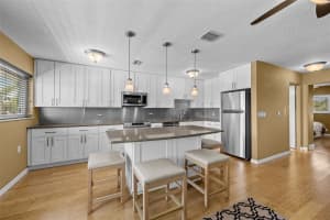 11200 86TH AVENUE, SEMINOLE, FL 33772 - MLS#MFRTB8414717