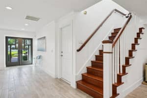 2085 MASSACHUSETTS AVENUE, ST PETERSBURG, FL 33703 - MLS#MFRTB8414755
