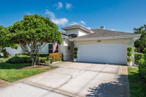 2198 ANDREWS COURT, DUNEDIN, FL 34698 - MLS#MFRTB8414810