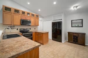 4710 GRAINARY AVENUE, TAMPA, FL 33624 - MLS#MFRTB8414825
