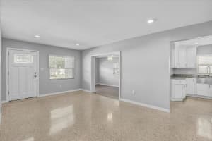 508 STERLING AVENUE, TAMPA, FL 33609 Sold 08/22/25