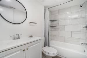 425 30TH AVENUE, BRADENTON, FL 34205 - MLS#MFRTB8414908
