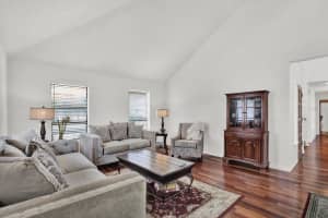 5922 BAYVIEW CIRCLE, GULFPORT, FL 33707 - MLS#MFRTB8414945