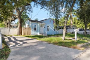1203 CARACAS STREET, TAMPA, FL 33603 - MLS#MFRTB8414963
