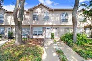 2257 Fletchers Point Cir, TAMPA