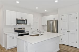 3722 KING HILL DRIVE, HAINES CITY, FL 33844 - MLS#MFRTB8415043