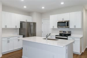 3746 KING HILL DRIVE, HAINES CITY, FL 33844 - MLS#MFRTB8415050