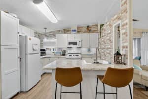 215 HIBISCO DRIVE, NORTH PORT, FL 34287 - MLS#MFRTB8415105