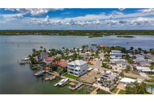 17713 WALL CIRCLE, REDINGTON SHORES, FL 33708 Sold 01/07/26