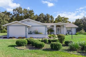 555 W Country Club Blvd #71, DUNNELLON