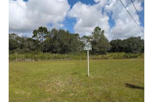 407 PALM AVENUE, INDIAN LAKE ESTATES, FL 33855 - MLS#MFRTB8415153