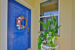 2044 SIFIELD GREENS WAY, SUN CITY CENTER, FL 33573 - MLS#MFRTB8415170