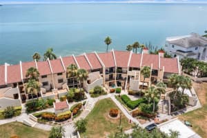 7540 SUNSHINE SKYWAY LANE, ST PETERSBURG, FL 33711 - MLS#MFRTB8415234