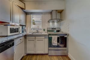 2044 21ST STREET, ST PETERSBURG, FL 33712 - MLS#MFRTB8415241