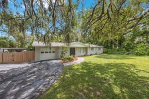 2915 E Waters Ave, TAMPA